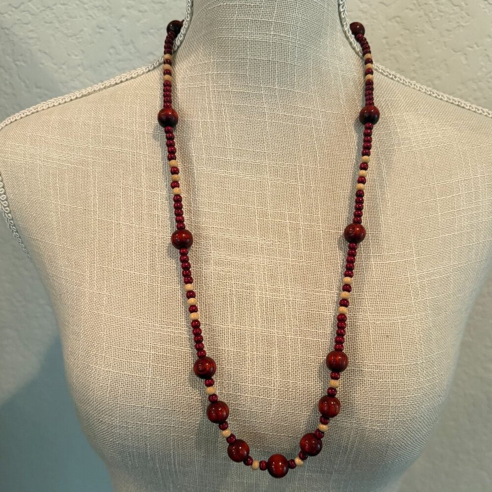 Lightweight WOOD Bead Necklace